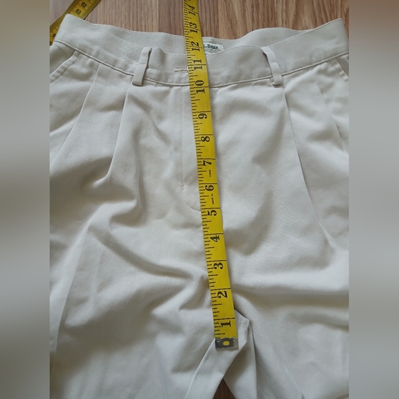 L.L. Bean Women's Light Tan Pants - Picture 8 of 8